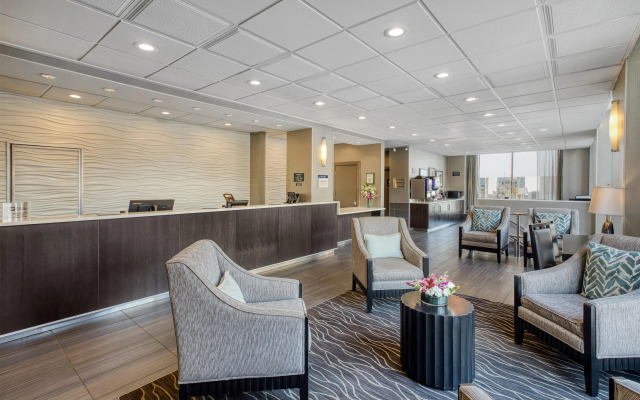 Best Western River North Hotel