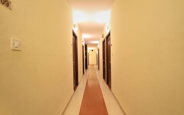 Charu Comforts by OYO Rooms