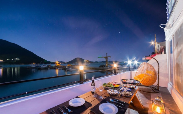 Beach Scenery Pension