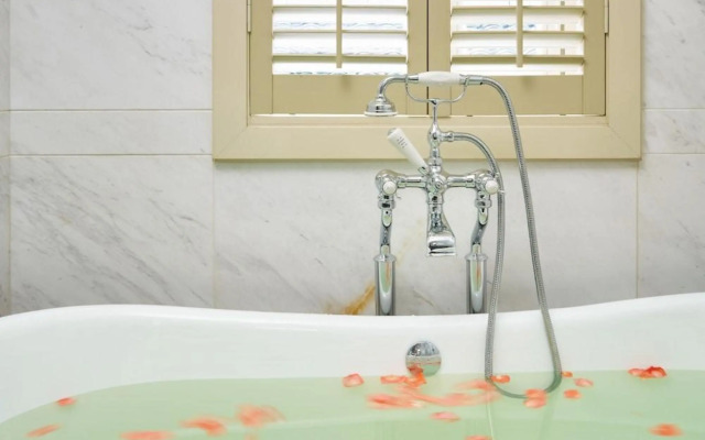 Relais & Chateaux Chaptel Hangzhou
