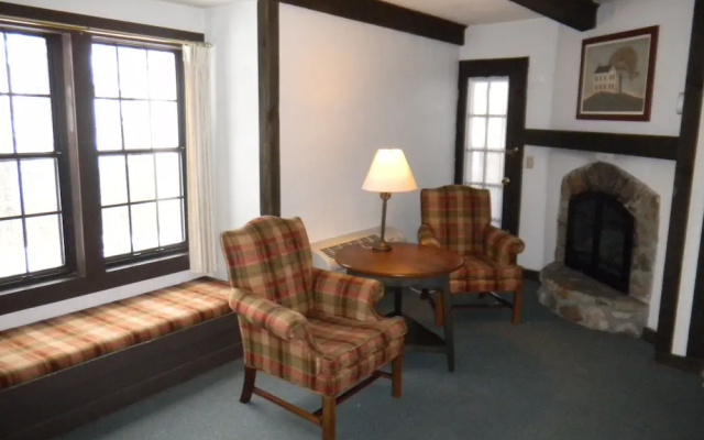 Beech Mountain Inns