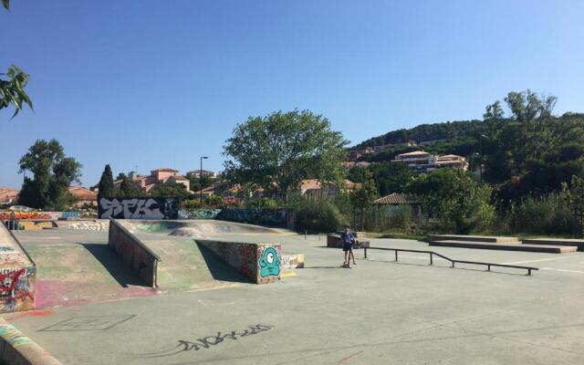 Appartement Sète, 2 pièces, 6 personnes - FR-1-338-342