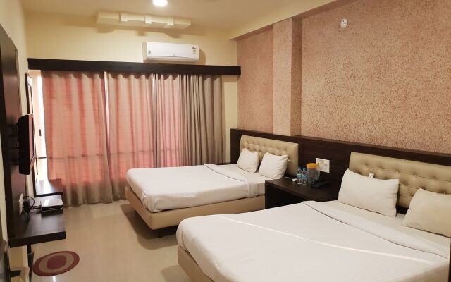 Hotel Mittal Avenue & Paradise
