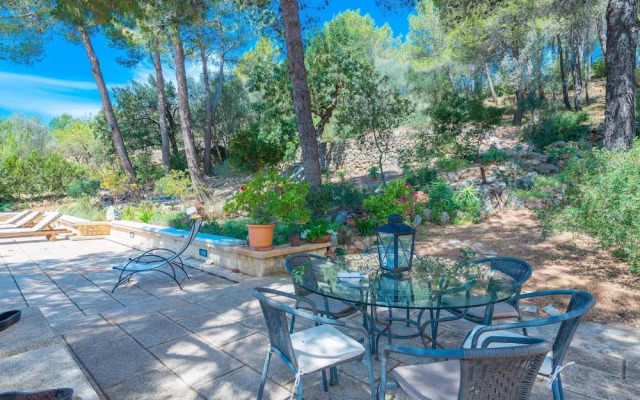 Es Pinar in Alar With 4 Bedrooms and 4 Bathrooms