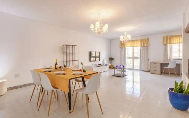 Villa Swieqi with shared rooms 6