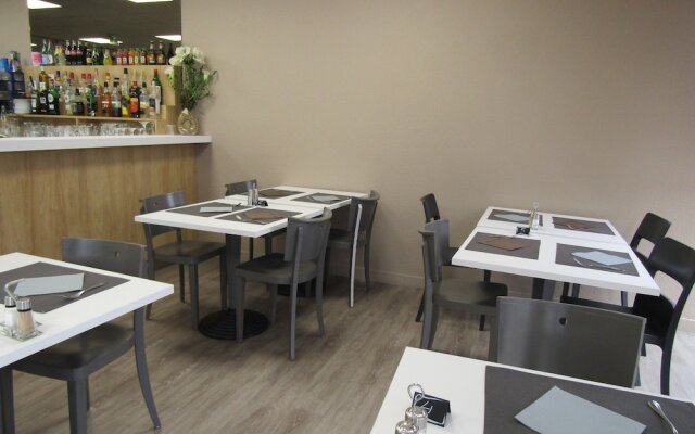 Comfort Hotel Aeroport Lyon St Exupery