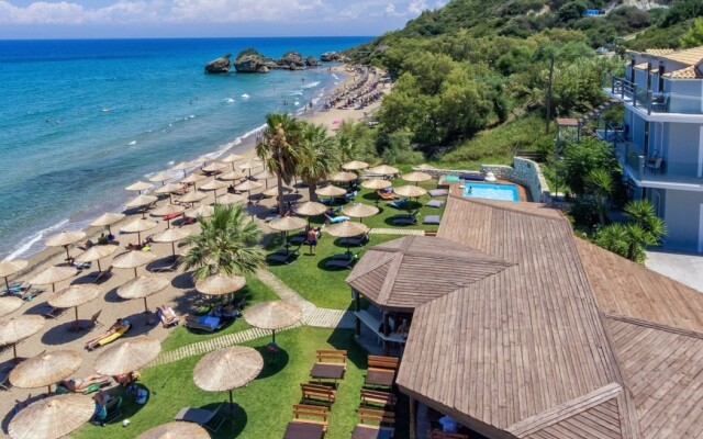 Porto Zorro Beach Hotel