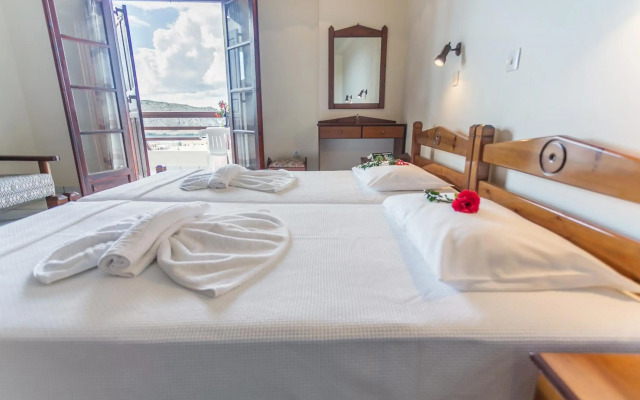 Yiannis Ηotel