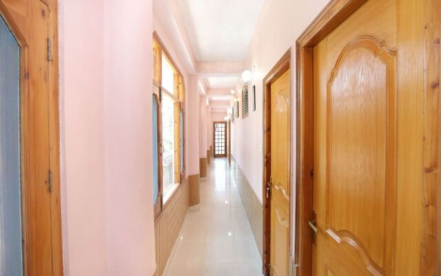 OYO 14106 Home Exotic Hill View Shoghi