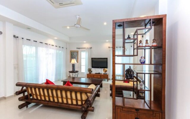 Shanti Villa by Jetta