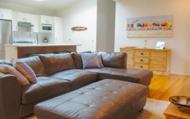 'RIVERSIDE RETREAT' 544 Ocean Drive, North Haven