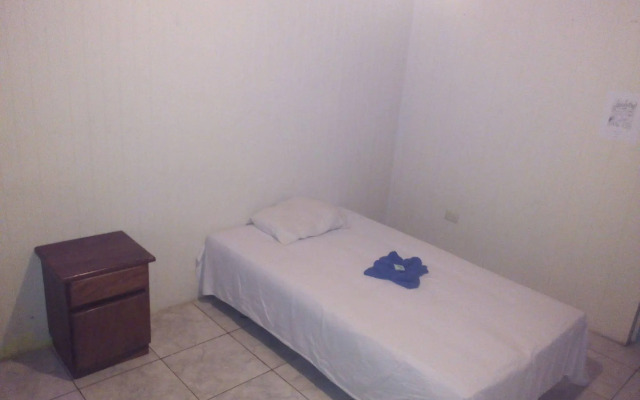 Hostel Rio Danta