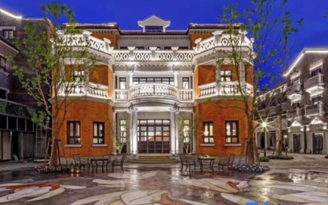 Mercer Resort (Shanghai international tourist resort)