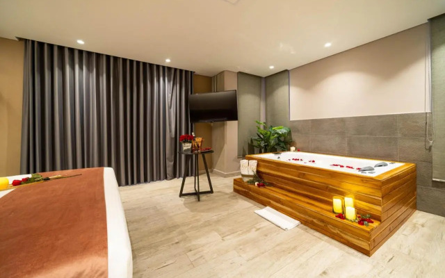 Eutopiq Hotel