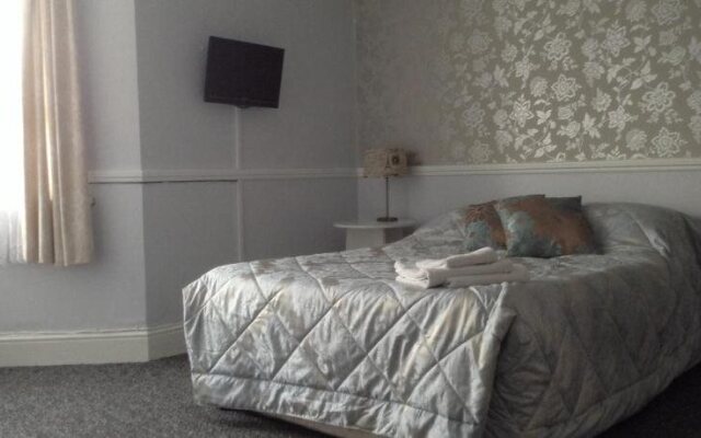 Becket House