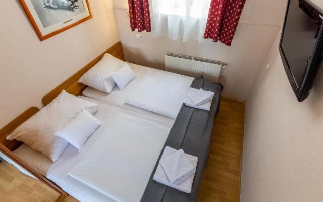 Hotel Csaszar