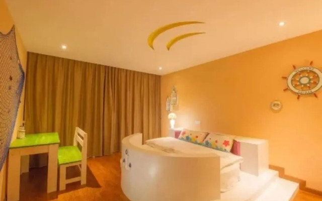 Bluesky Hotel & Resort