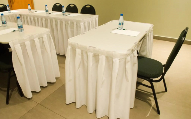Impar Suites Cidade Nova