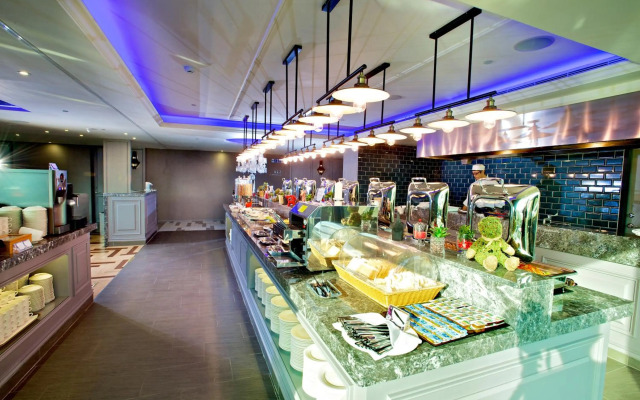 FX Hotel Tainan MinSheng Road Branch