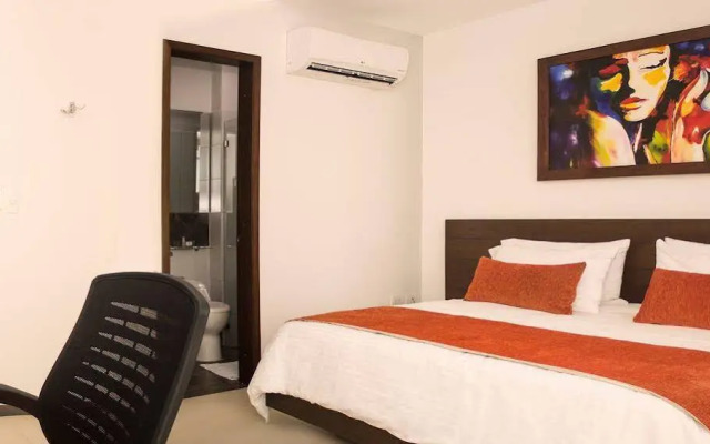 Hotel Titanium Plaza