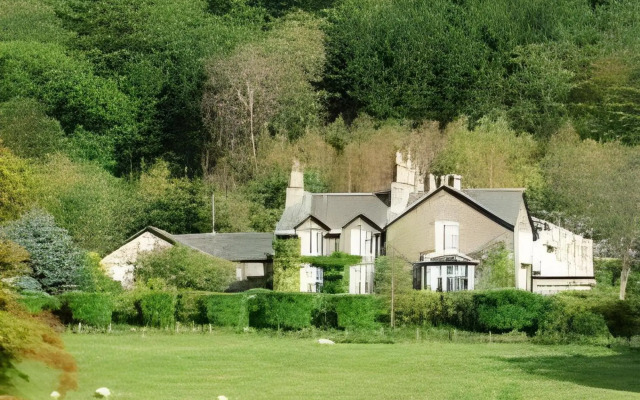 Lyzzick Hall Hotel