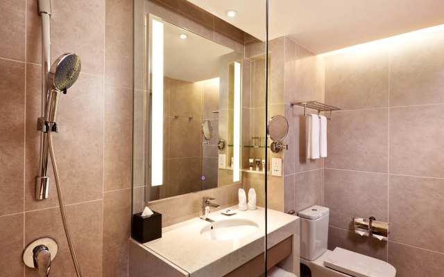 Mercure Kuala Lumpur Shaw Parade
