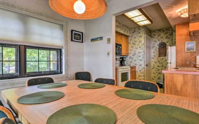 Cozy Pocono Mountain Escape