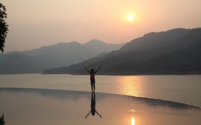 Mai Chau Hideaway Resort