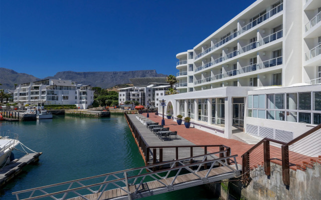 Radisson Collection Hotel, Waterfront Cape Town
