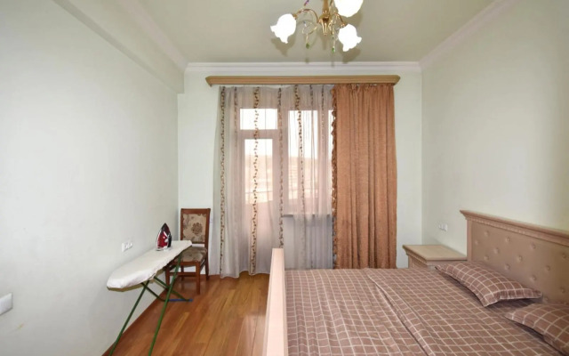 Argishti Street, 2 bedrooms Comfortable apartment GL152