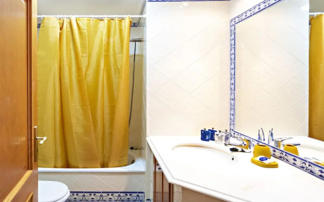 QV 210 - Black White Apartment - Quinta Velha