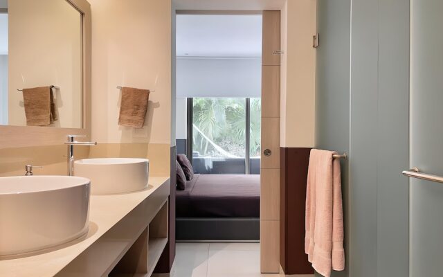 Lorecha Ochoa by Andiani Travel