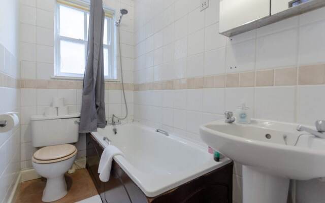 Charming Property in Clapham