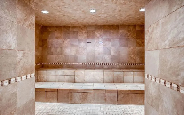 Crystal Peak Lodge 7203 - Ski-In/Ski-Out by RedAwning