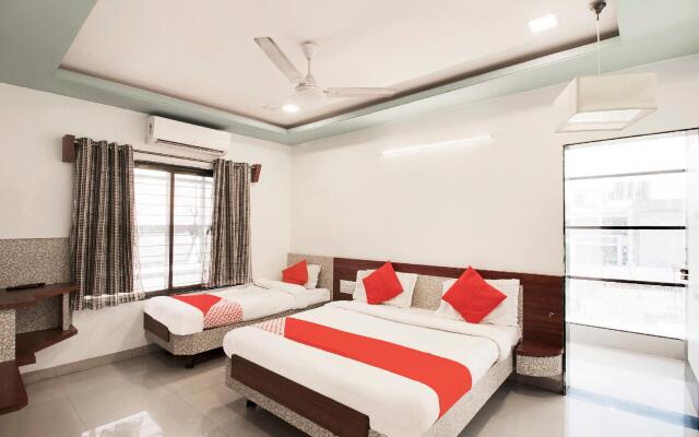 OYO Flagship 6507 Hotel Disha Park