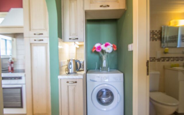 Monte Elias Suite