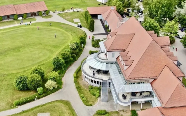 Hotel Villa Giani am Golfplatz