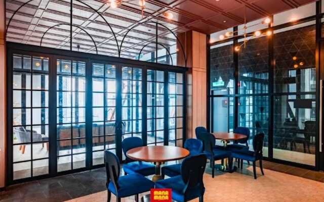 Mana-Mana Suites at Scarletz KLCC