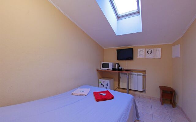 Samsonov Hotel Ligovskiy 48