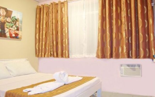 TR3ATS Guest House
