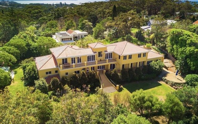 Bridgewings Lighthouse Beach