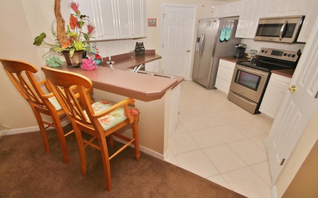 Oceanwalk 8-206 Apartment 2