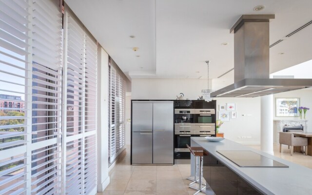 Penthouse 702 Kylemore B