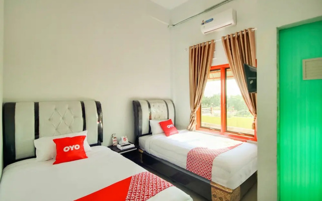OYO 3844 Shinta Guesthouse
