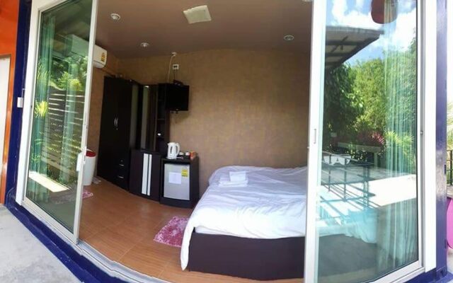 Mine Boxes Resort