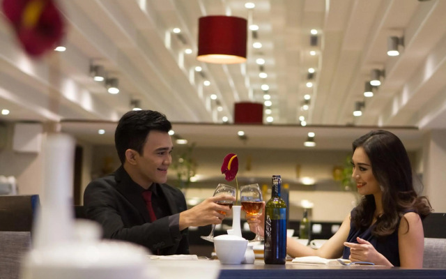 Santika Premiere Dyandra Hotel & Convention - Medan