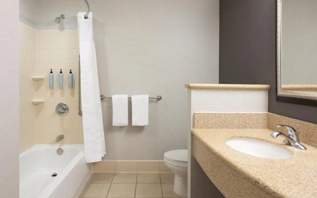 Courtyard by Marriott Ontario Rancho Cucamonga