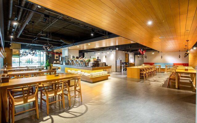 Hub Hotel Kaohsiung Yawan Branch