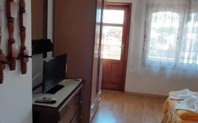 Guest House Plada View