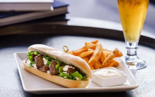 AC Hotel St. Petersburg Downtown